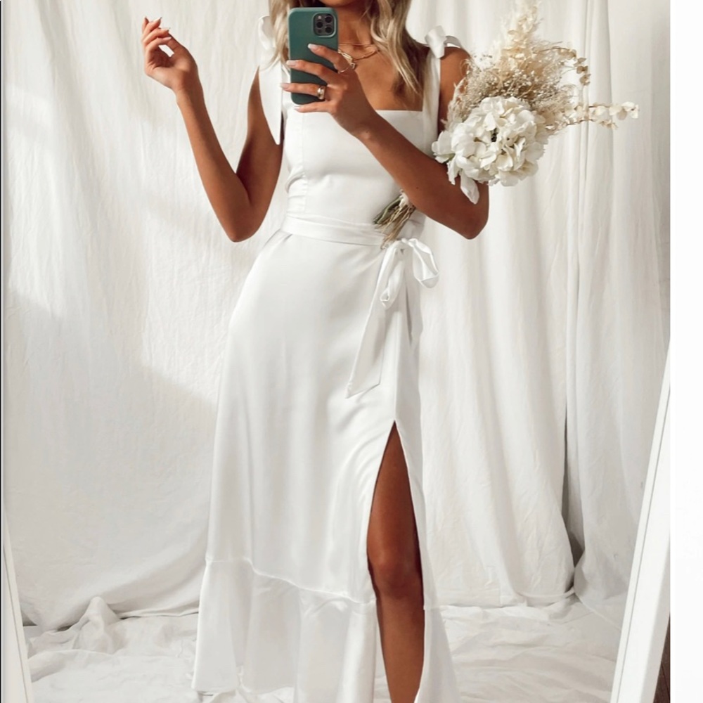 Show Me Your Mumu Garden Midi Dress